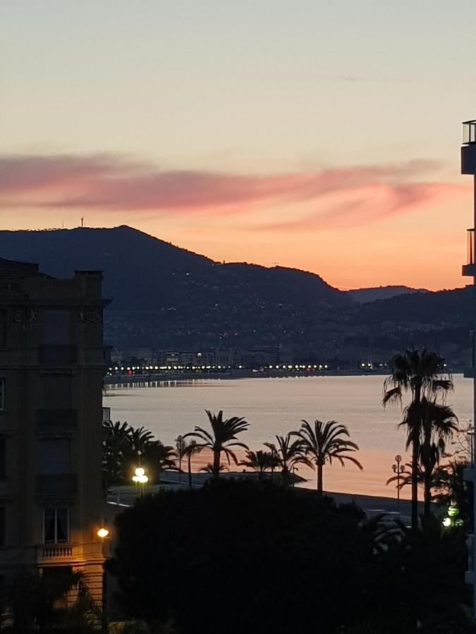 Parvis De La Mer, 50M De La Plage Ница Екстериор снимка