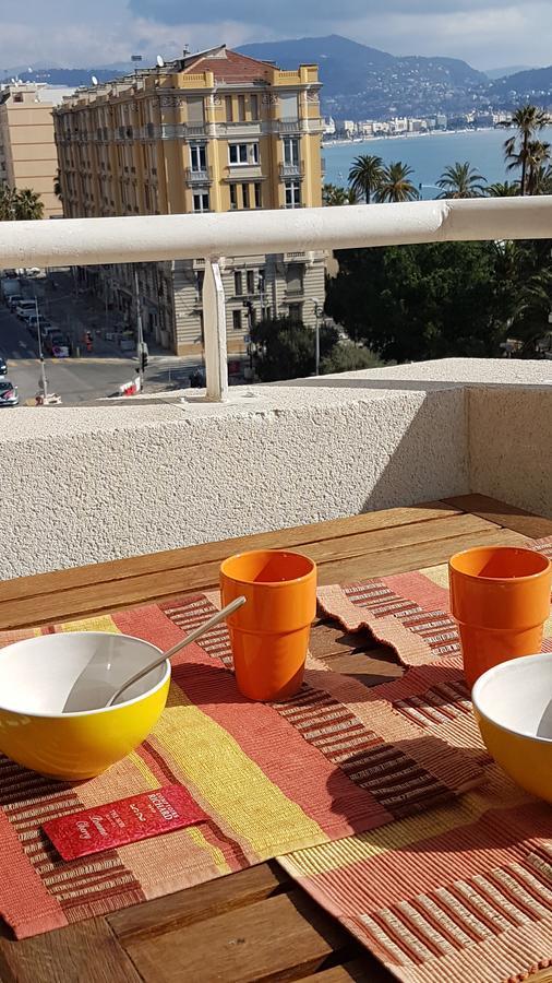 Parvis De La Mer, 50M De La Plage Ница Екстериор снимка
